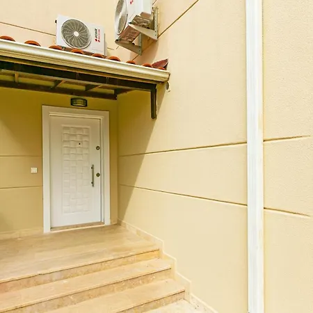 Paradise Town Despina